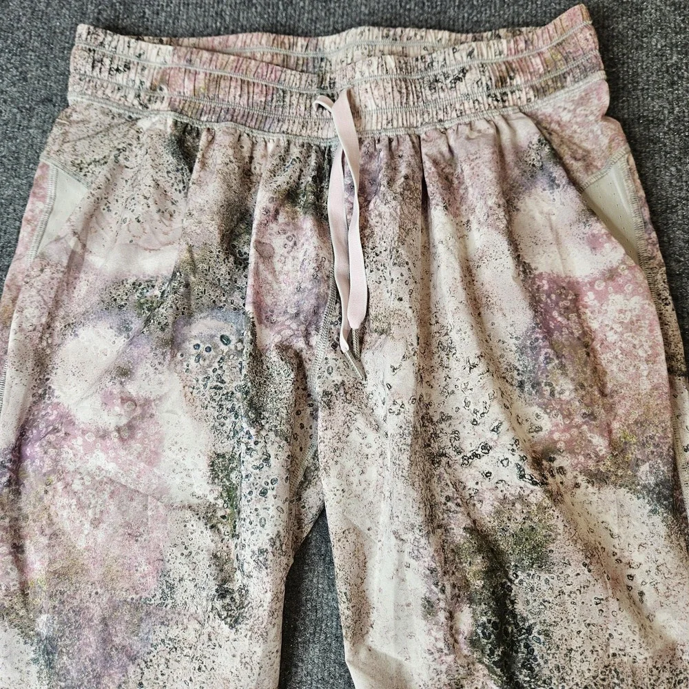 Lululemon Women's Namaskar Pants Sugar Crush Size 8‎ Pink